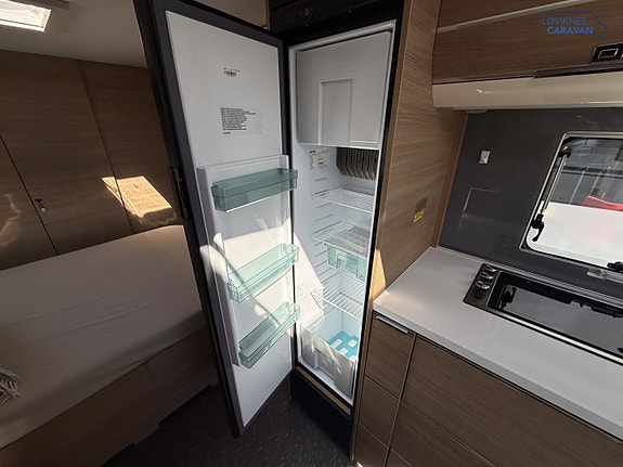 Adria Adora 613UT 27 of 30