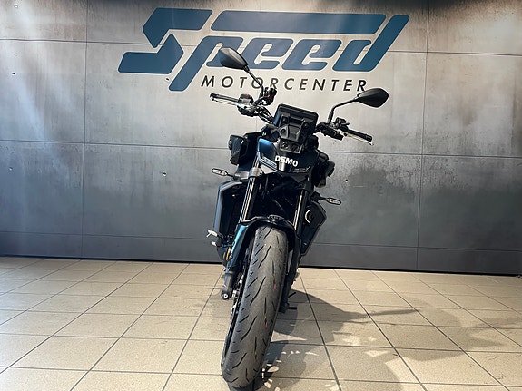 Yamaha MT-09 7 of 14