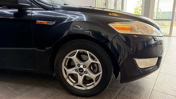 Ford Mondeo 4 of 30