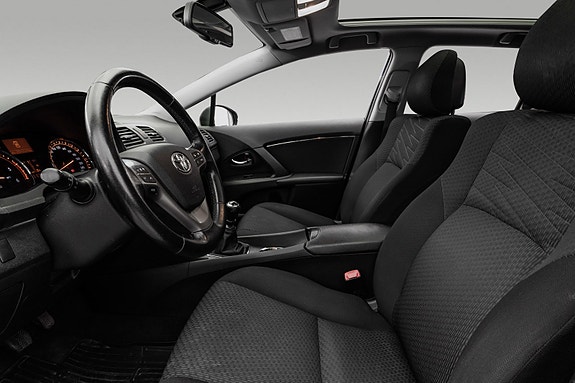 Toyota Avensis 14 of 28