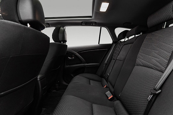 Toyota Avensis 15 of 28