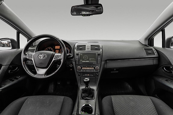 Toyota Avensis 13 of 28
