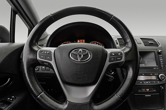 Toyota Avensis 19 of 28