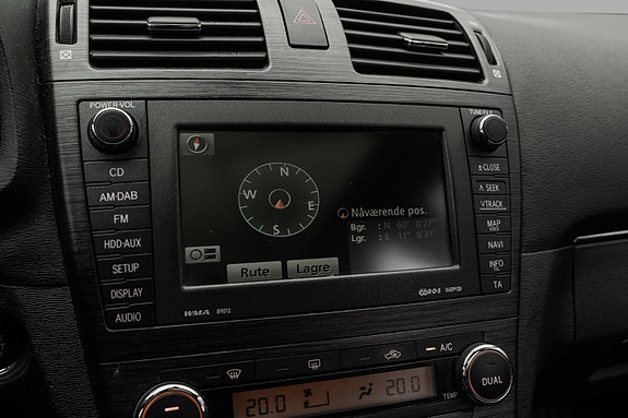 Toyota Avensis 25 of 28