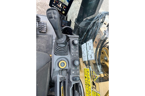Cat 352 26 of 30