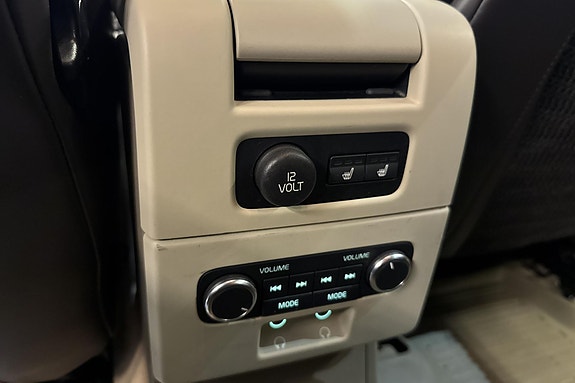 Volvo XC70 21 of 28