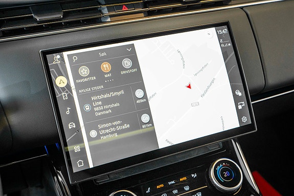 Land Rover Range Rover Sport 19 of 28