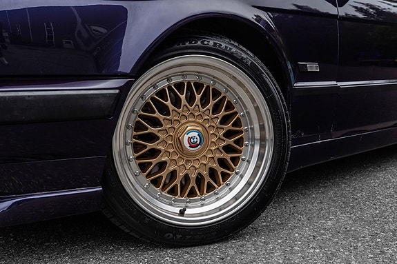BMW 525i 13 of 30