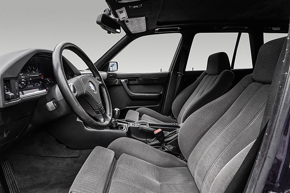 BMW 525i 15 of 30