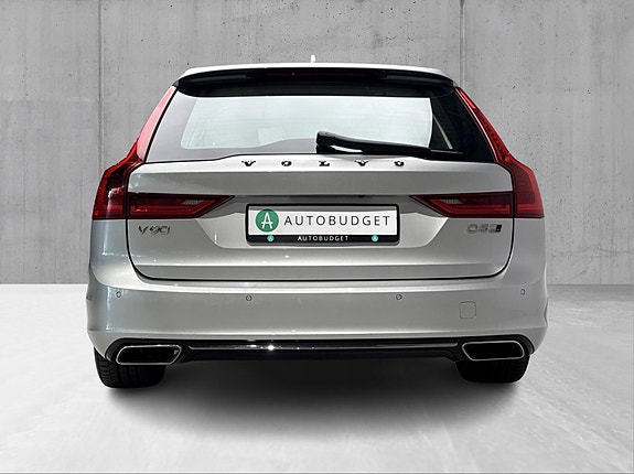 Volvo V90 9 of 30