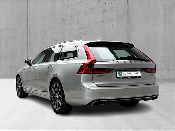 Volvo V90 7 of 30