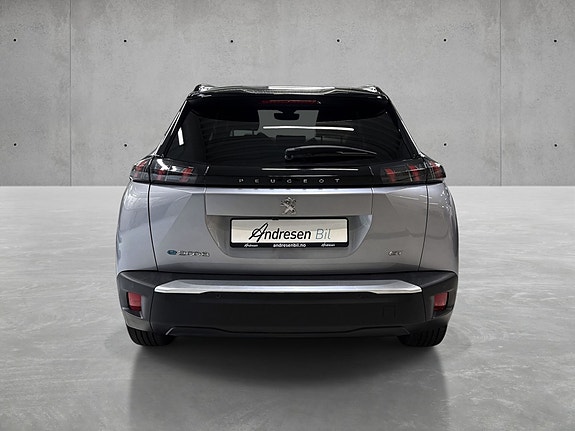 Peugeot e-2008 7 of 18