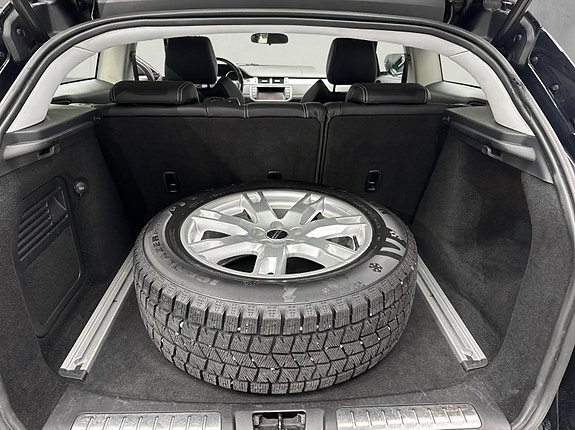 Land Rover Range Rover Evoque 9 of 27