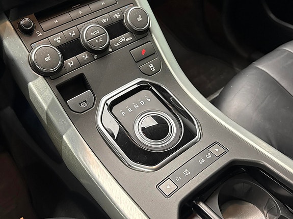 Land Rover Range Rover Evoque 19 of 27