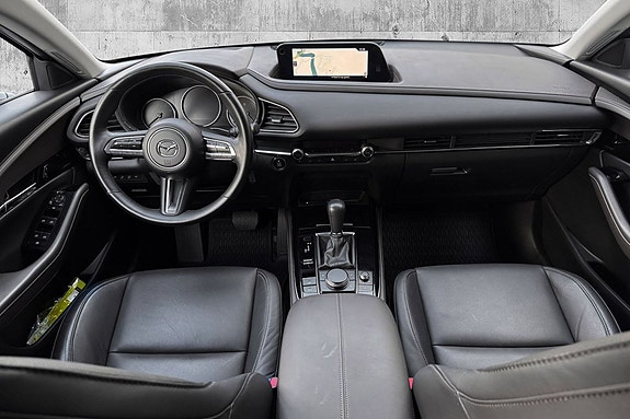 Mazda CX-30 13 of 24