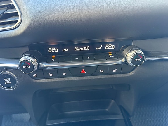 Mazda CX-30 18 of 24
