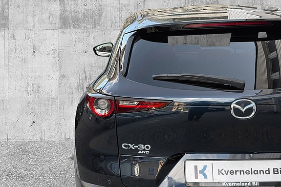 Mazda CX-30 8 of 24