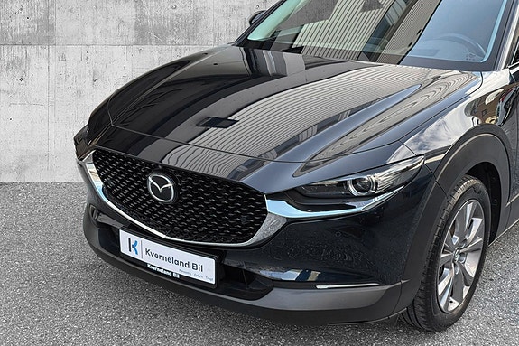Mazda CX-30 5 of 24