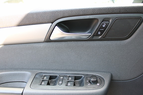 Volkswagen Sharan 16 of 30