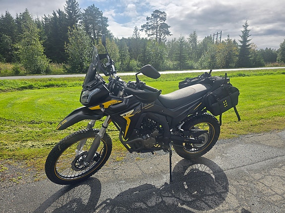 VOGE 300 Rally 3 of 9