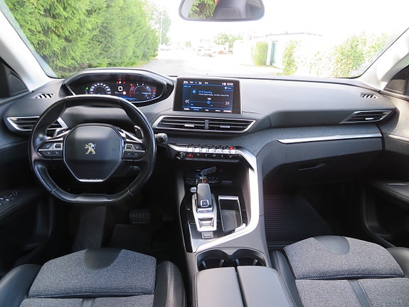 Peugeot 3008 27 of 30