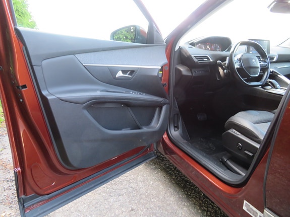 Peugeot 3008 24 of 30