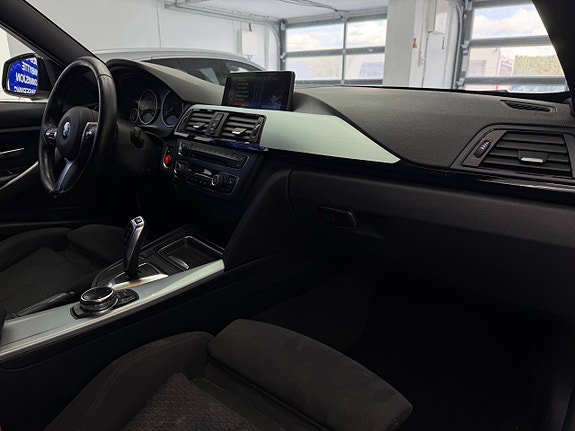 BMW 316i 18 of 30