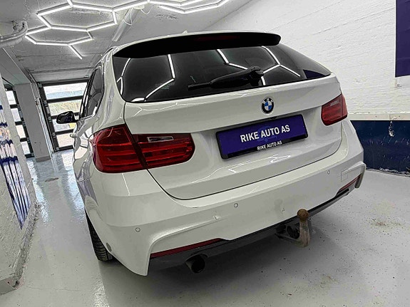 BMW 316i 8 of 30