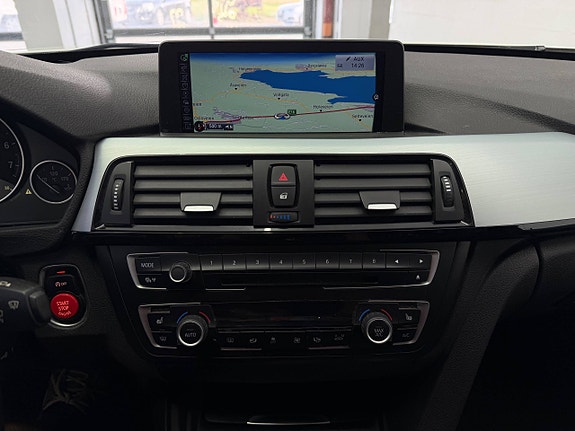 BMW 316i 27 of 30