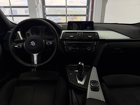 BMW 316i 25 of 30