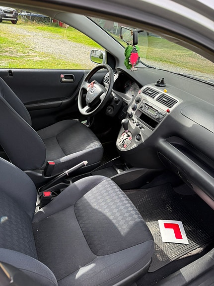 Honda Civic 6 of 6
