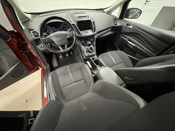 Ford Grand C-MAX 13 of 30