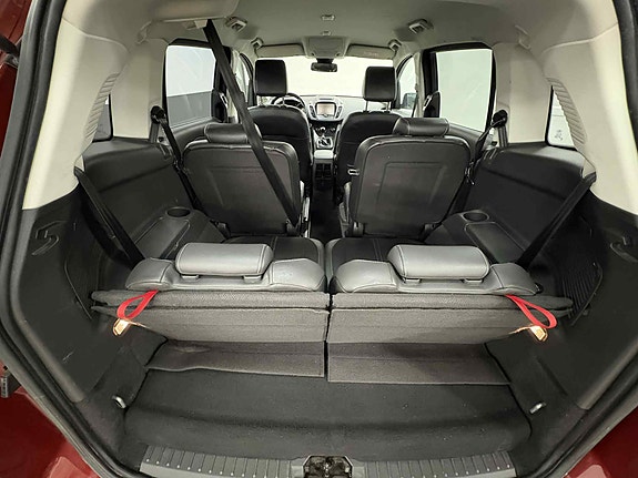 Ford Grand C-MAX 28 of 30