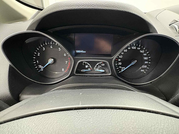 Ford Grand C-MAX 17 of 30
