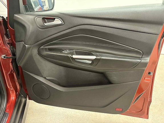 Ford Grand C-MAX 15 of 30
