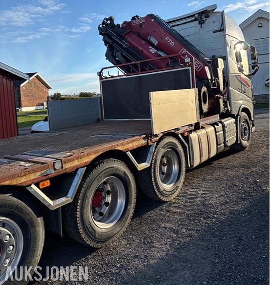 Volvo FH 7 of 10