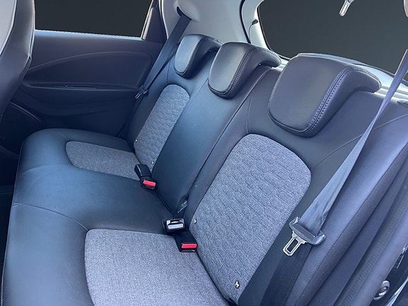 Renault Zoe 12 of 26