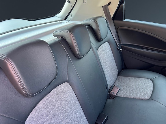 Renault Zoe 14 of 26