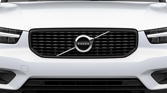 Volvo XC40 7 of 11