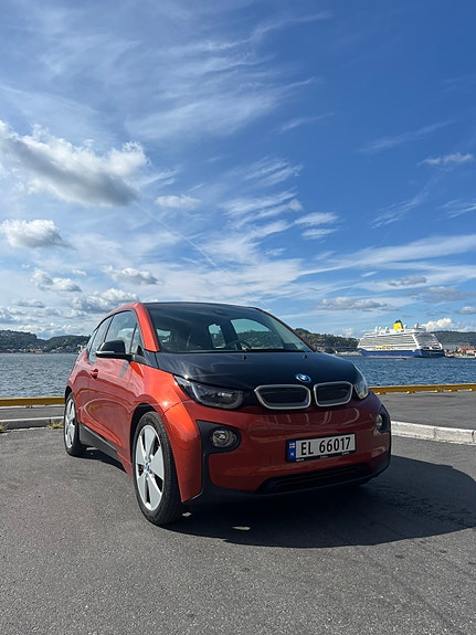 BMW i3 8 of 16