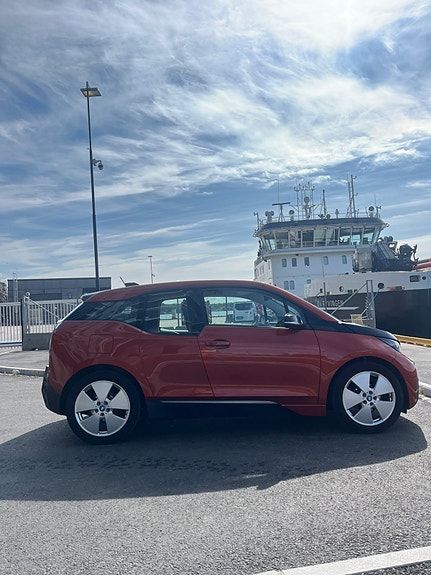 BMW i3 4 of 16