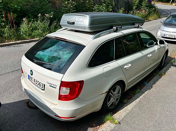 Skoda Superb 5 of 14