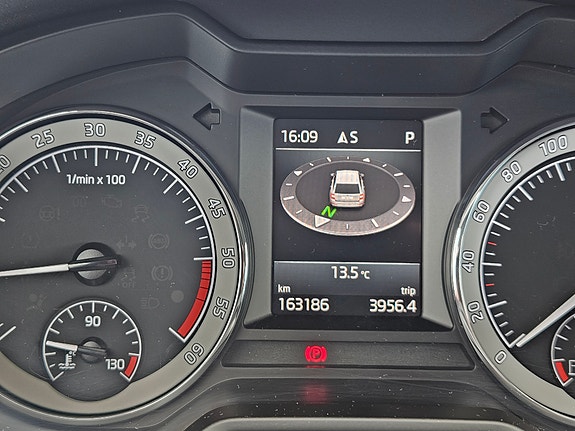 Skoda Octavia Scout 7 of 18