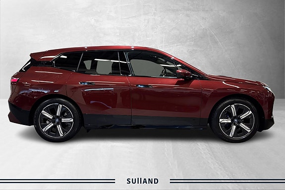 BMW iX 6 of 30