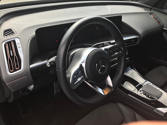 Mercedes-Benz EQC400 20 of 20