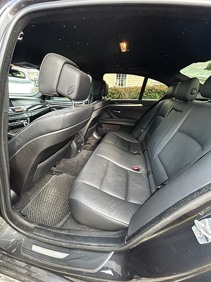 BMW 520d 10 of 13