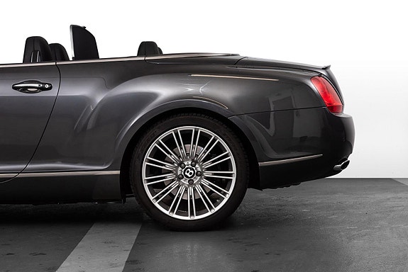 Bentley Continental GTC 9 of 30