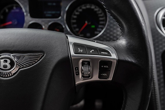 Bentley Continental GTC 23 of 30