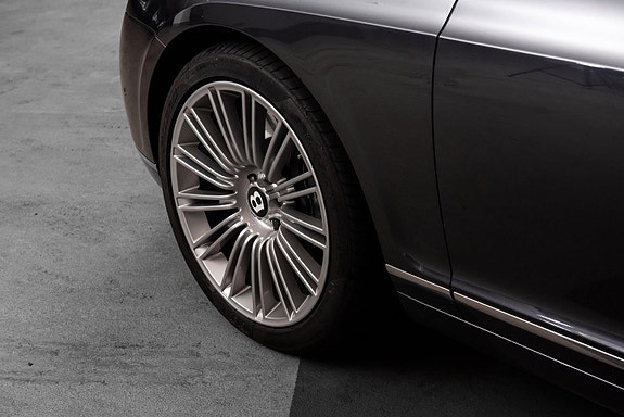 Bentley Continental GTC 8 of 30