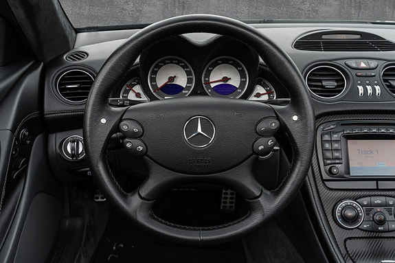 Mercedes-Benz SL55 27 of 30